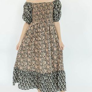 NWT Clara the Label Smocked Block Print Dress